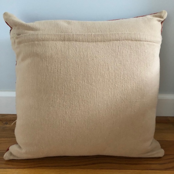 NWOT Rustic Kilim indoor 18” SQ throw pillow - Picture 5 of 9